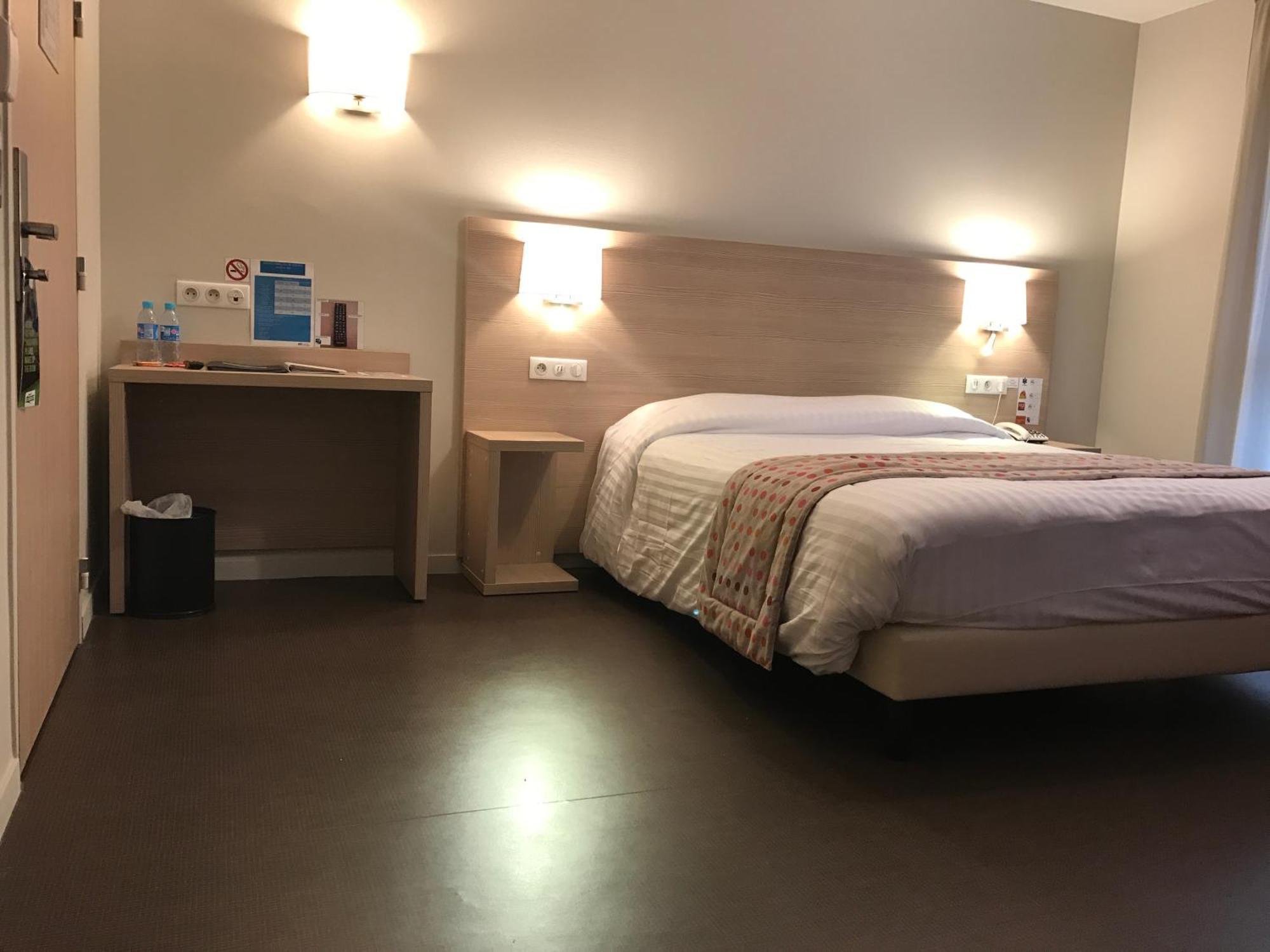 Brit Hotel Brive La Gaillarde - Restaurant La Limousine مالمور المظهر الخارجي الصورة