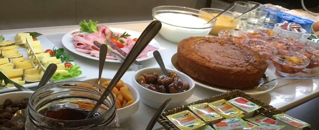 Brit Hotel Brive La Gaillarde - Restaurant La Limousine مالمور المطعم الصورة